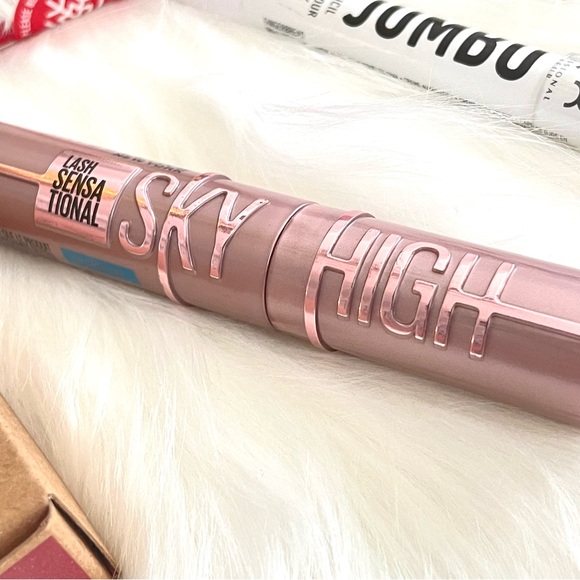 Complete Face Beauty Bundle Set of 7 + Cosmetic Bag - Picture 6 of 7